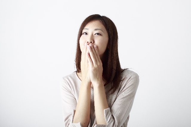 他人が怒られてほくそ笑んでしまうスタッフ心理
